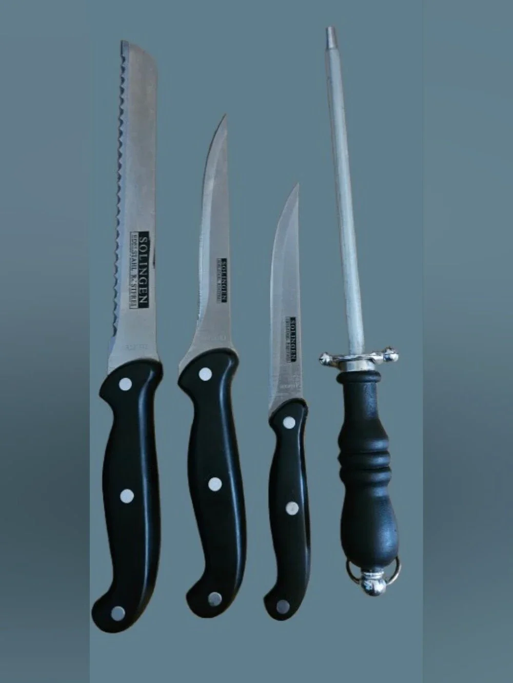 German Solinger Rosrfrei (Rust Free) Stainless Steel Knife Set. 6 w/Honing Rod